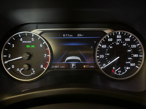 Used 2024 Nissan Sentra SV w/ All-Weather Package FWD image 10