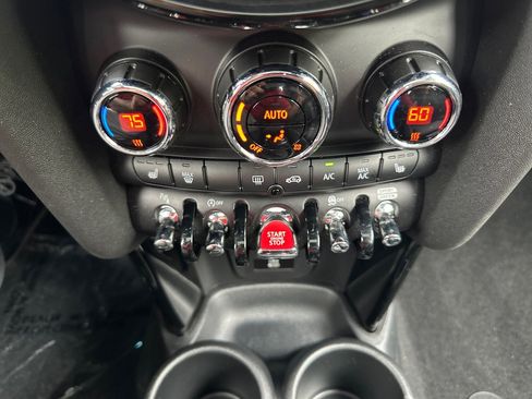 Used 2024 MINI Cooper S FWD image 33