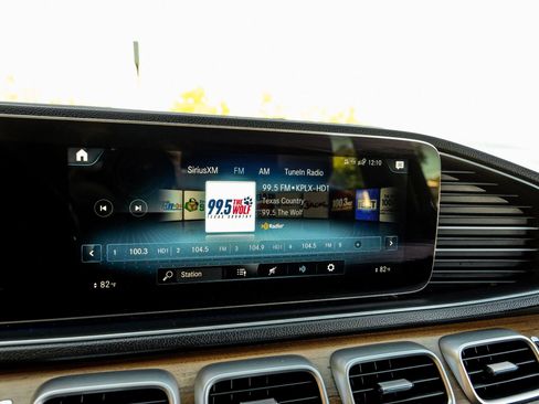 Used 2022 Mercedes-Benz GLE 350 w/ Premium Package image 30