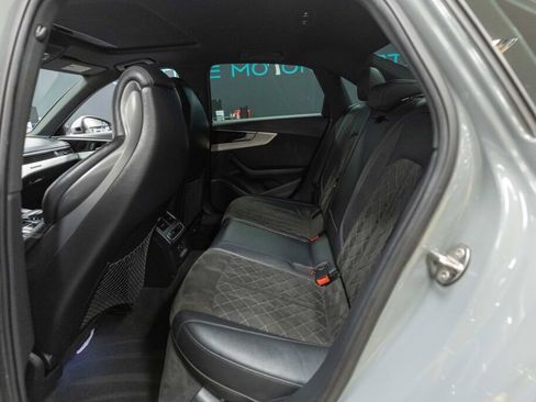 Used 2021 Audi S4 Premium w/ Convenience Package image 13