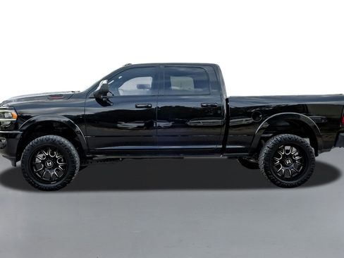 Used 2019 RAM 2500 Laramie image 10