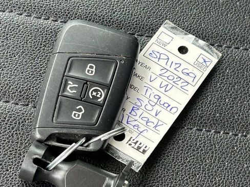 Used 2022 Volkswagen Tiguan SE FWD image 54