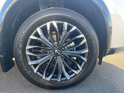 Used 2024 Nissan Rogue Platinum w/ Platinum Premium Package image 34