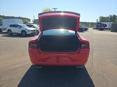 Used 2023 Dodge Charger SXT RWD image 17