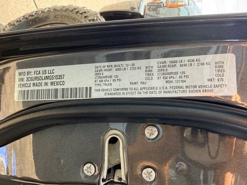 Used 2021 RAM 2500 Big Horn w/ Night Edition AWD/4WD image 42