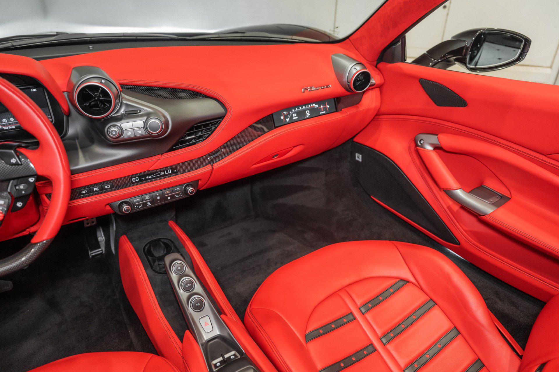 Used 2021 Ferrari F8 Tributo RWD image 26
