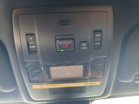 Used 2025 Lexus IS 350 F Sport RWD image 19