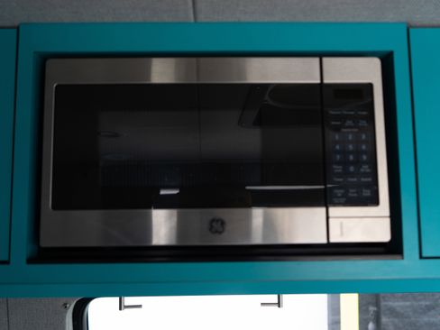 Used 2020 Mercedes-Benz Sprinter 3500 image 65