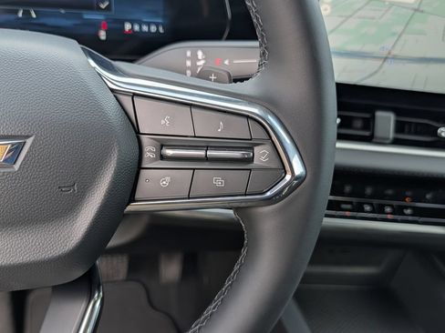 New 2027 Chevrolet Equinox LT FWD image 16