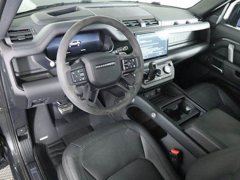 Used 2024 Land Rover Defender 110 Carpathian Edition image 9