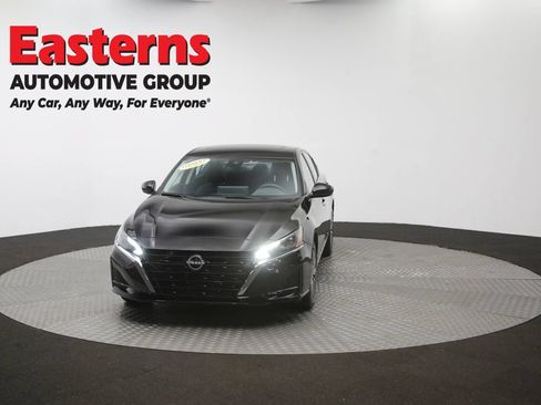 Used 2023 Nissan Altima 2.5 SV w/ SV Premium Package AWD/4WD image 54