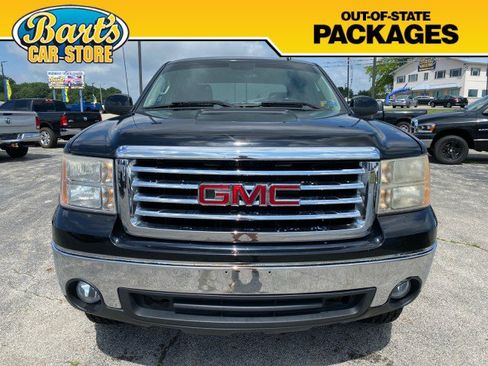 Used 2012 GMC Sierra 1500 SLT w/ All-Terrain Package AWD/4WD image 2