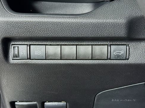 Certified 2025 Toyota RAV4 XLE Premium AWD/4WD image 10