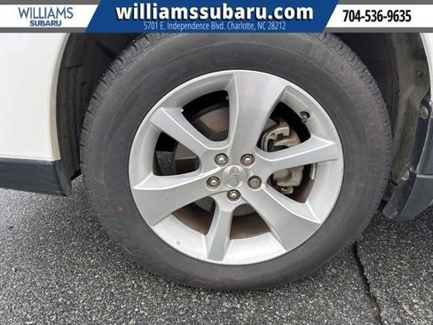 Used 2013 Subaru Outback 2.5i Limited w/ Moonroof Pkg image 16