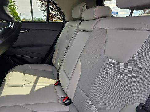 Used 2023 Kia Niro EX Touring FWD image 21