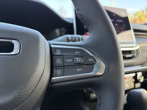 New 2026 Jeep Compass Limited image 14