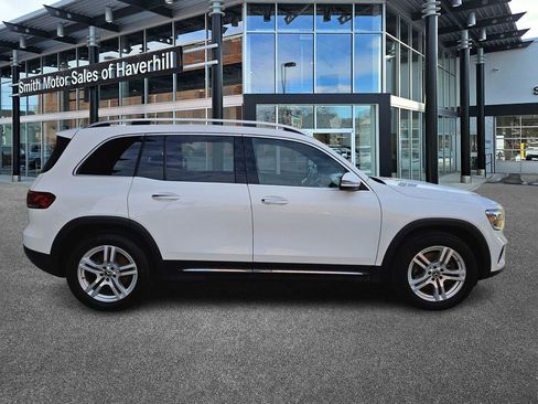 Certified 2021 Mercedes-Benz GLB 250 4MATIC image 6