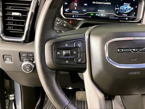 Used 2024 GMC Sierra 2500 Denali w/ Denali Reserve Package AWD/4WD image 11
