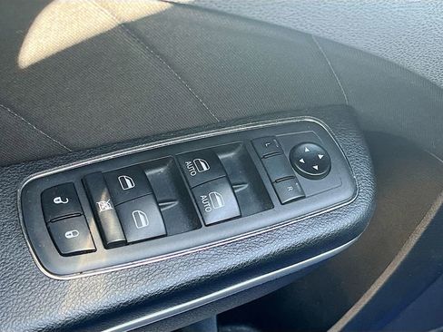 Used 2019 Dodge Charger SXT w/ Cold Weather Package image 17