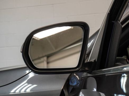 Used 2022 Mercedes-Benz GLB 250 4MATIC w/ Premium Package Lite image 43