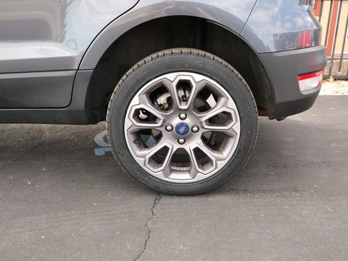 Used 2021 Ford EcoSport Titanium AWD/4WD image 14