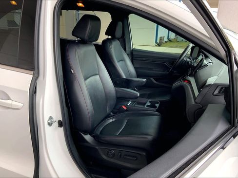 Used 2023 Honda Odyssey Sport image 18