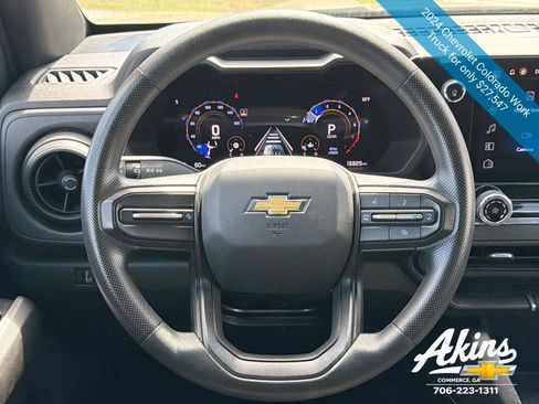 Certified 2024 Chevrolet Colorado W/T image 21