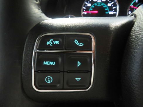 Used 2017 Jeep Wrangler Unlimited Sahara w/ Dual Top Group AWD/4WD image 38