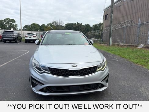 Used 2020 Kia Optima Premium FWD image 2