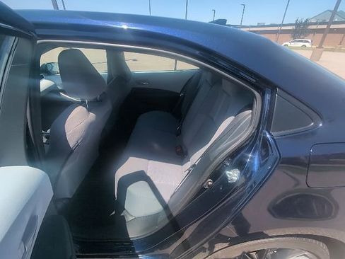 Used 2024 Toyota Corolla SE w/ SE Convenience Package FWD image 15