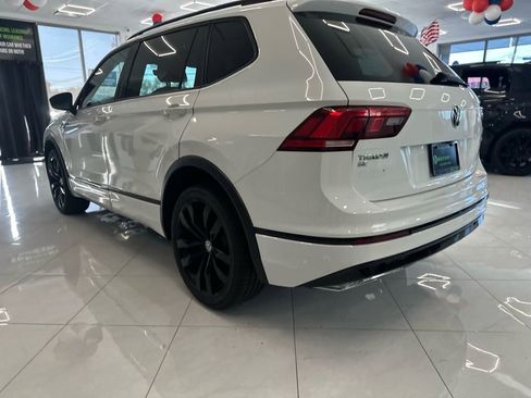 Used 2021 Volkswagen Tiguan SE R-Line image 10