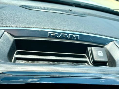 Used 2024 RAM 1500 Laramie AWD/4WD image 44