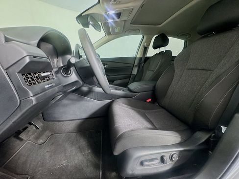 Used 2025 Honda Accord SE image 32