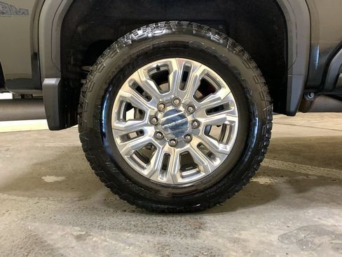 Used 2023 GMC Sierra 2500 Denali AWD/4WD image 18