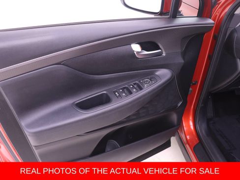 Used 2019 Hyundai Santa Fe SE FWD image 9