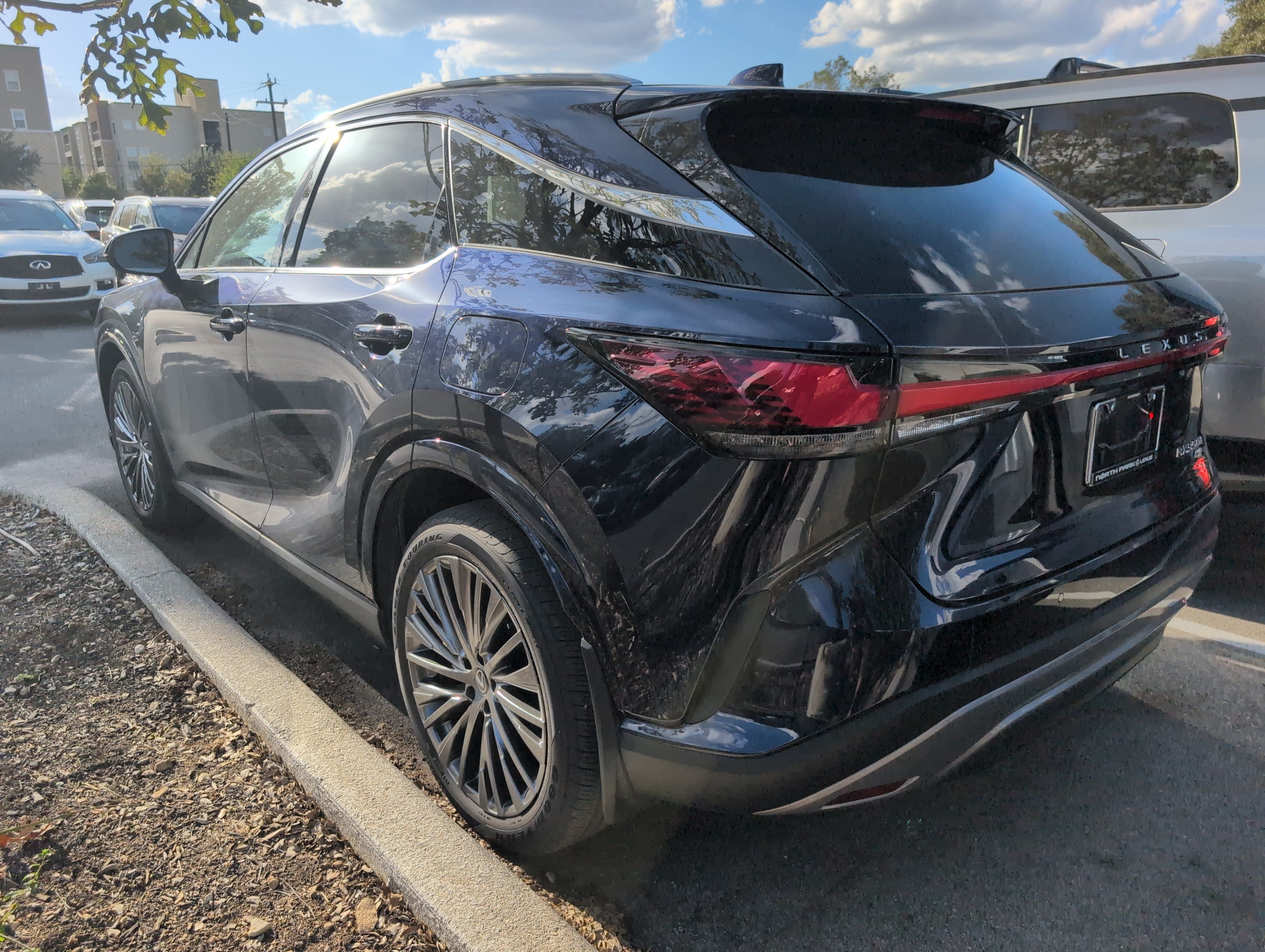 Certified 2024 Lexus RX 350 w/ Convenience Package AWD/4WD image 4