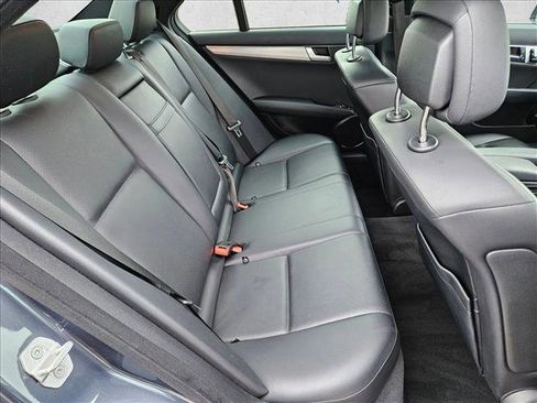 Used 2013 Mercedes-Benz C 250 Luxury image 20
