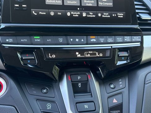 New 2026 Honda Odyssey EX-L image 17