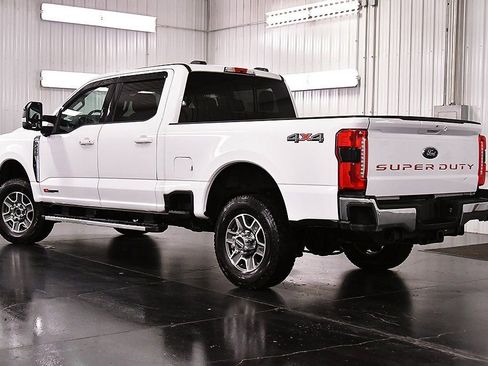Used 2024 Ford F250 Lariat AWD/4WD image 6