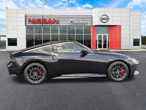 Certified 2024 Nissan Z Performance w/ Floor Mat Package image 2