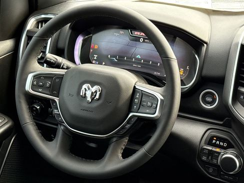 New 2026 RAM 1500 Big Horn AWD/4WD image 14