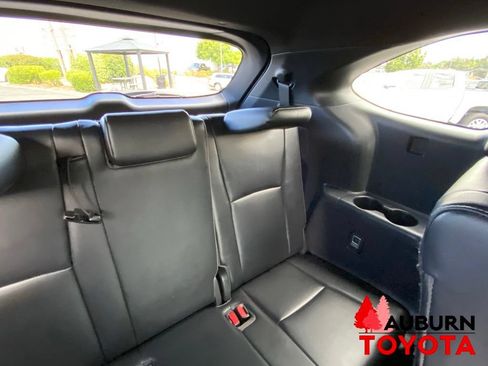 Used 2022 Toyota Highlander XSE AWD/4WD image 24