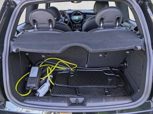 Used 2022 MINI Cooper SE image 6