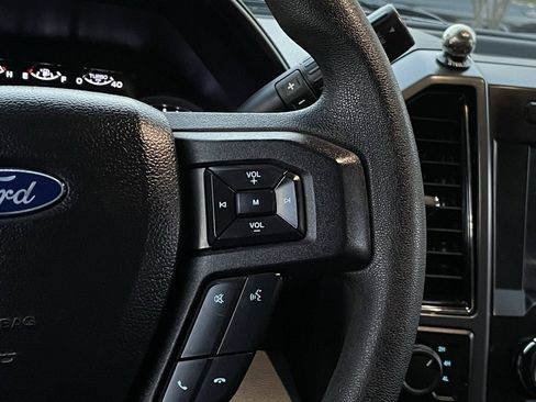 Used 2020 Ford F350 XLT w/ XLT Premium Package image 14