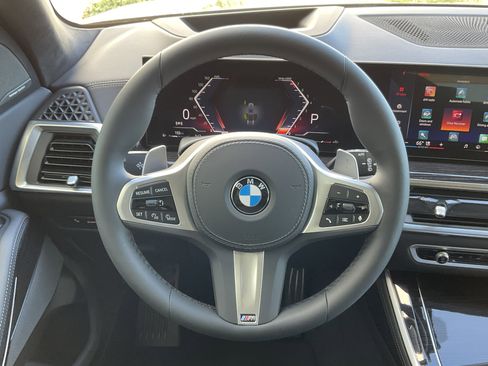 New 2026 BMW X5 sDrive40i image 13