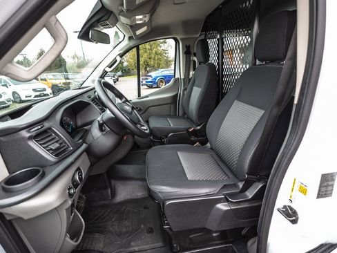 Used 2024 Ford Transit 250 Low Roof w/ Exterior Upgrade Package image 20