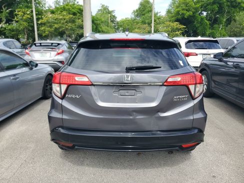 Used 2019 Honda HR-V Sport image 6