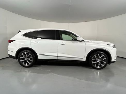 Used 2022 Acura MDX SH-AWD w/ Technology Package image 8