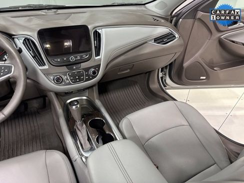 Used 2018 Chevrolet Malibu Premier image 20