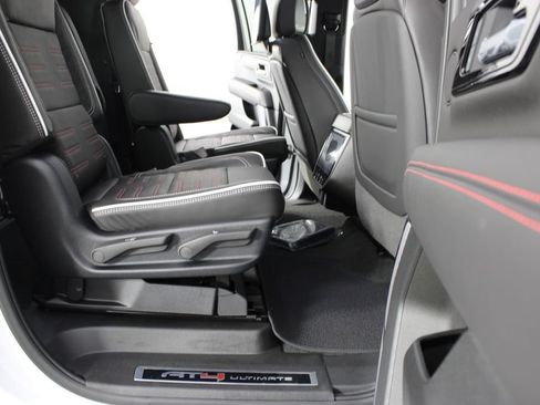 New 2026 GMC Yukon XL AT4 Ultimate AWD/4WD image 28